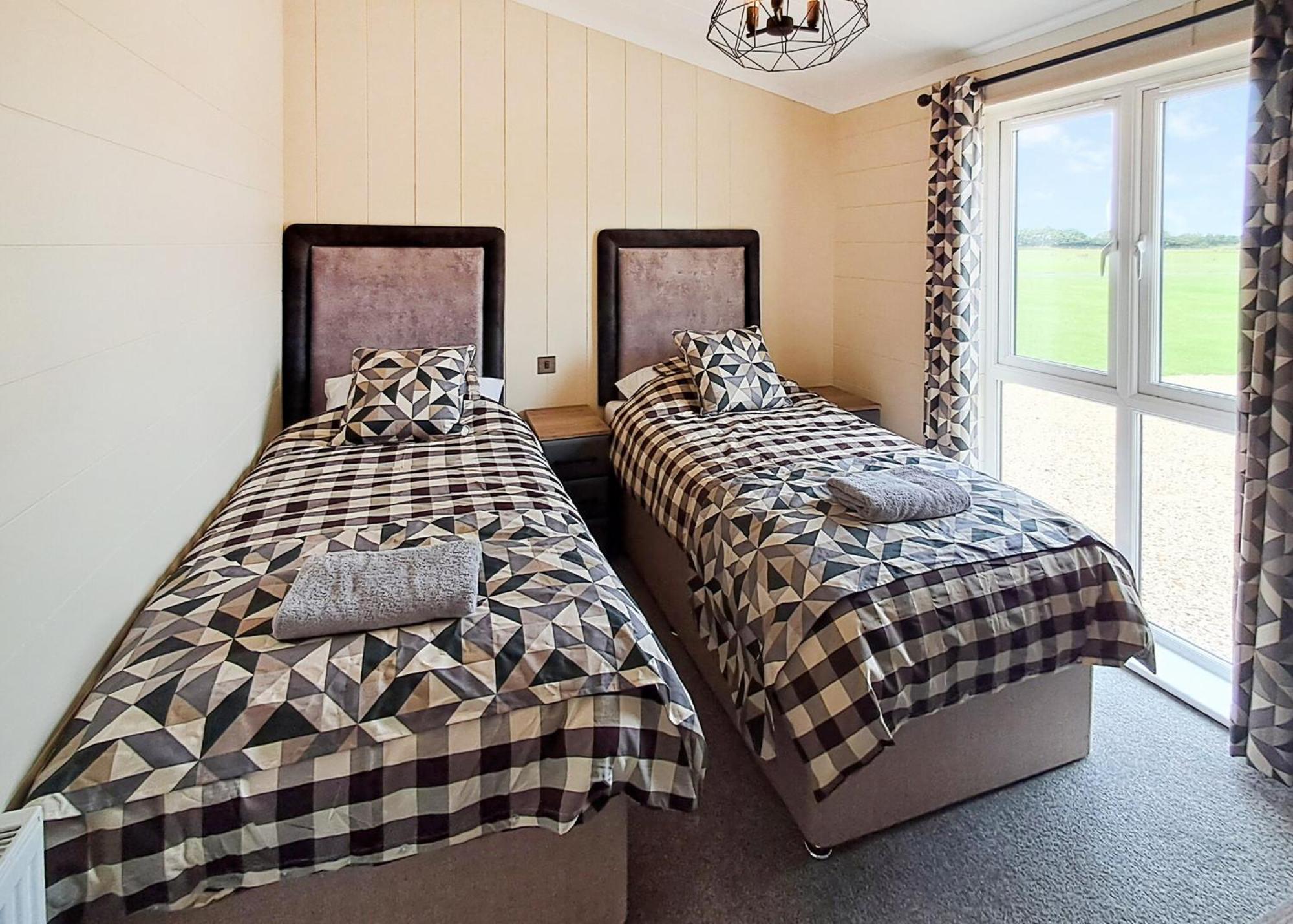 Camper Uk Leisure Park Hotel Doddington  Room photo